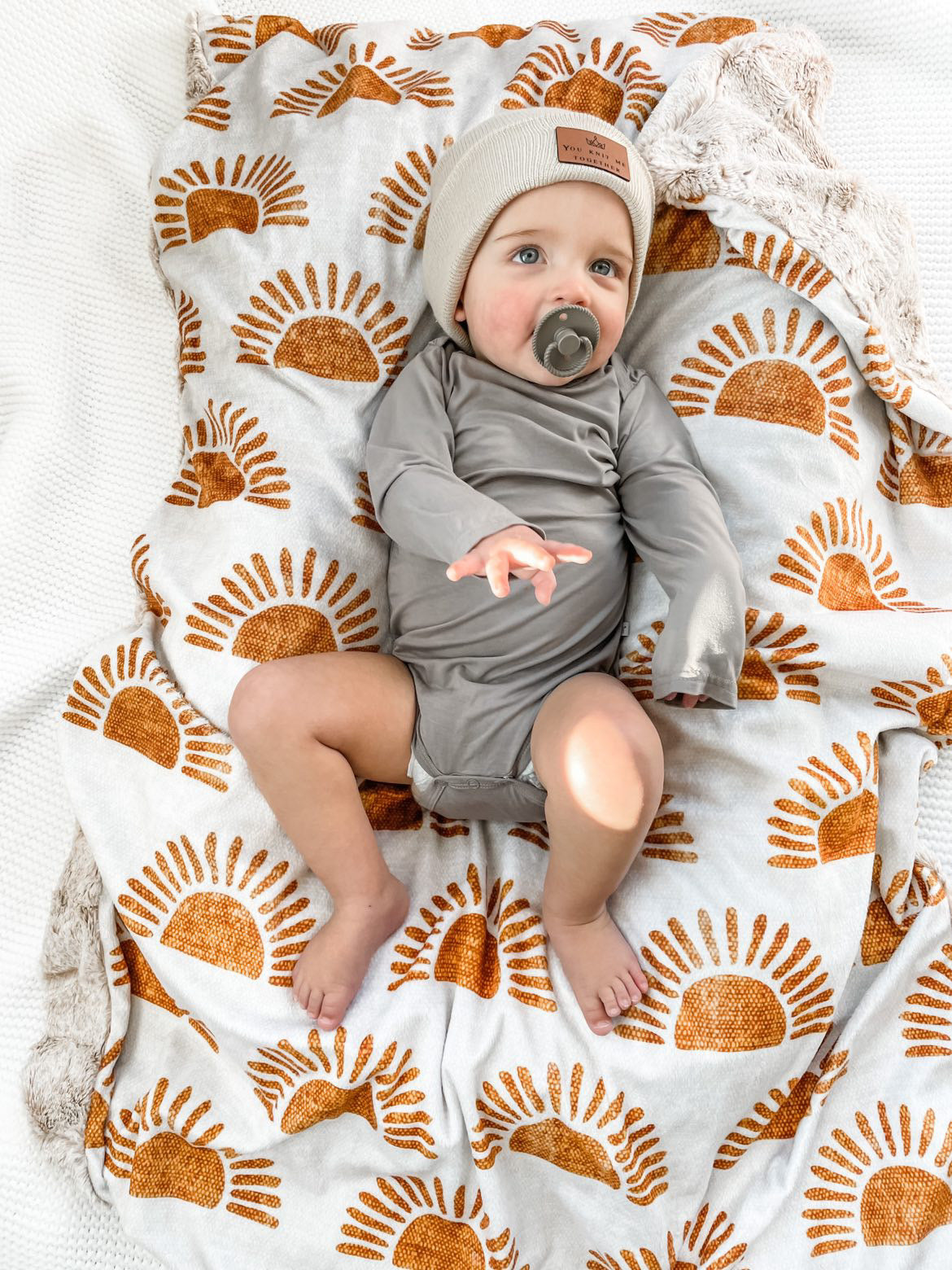 Long Sleeve Bamboo Bodysuit in Stone