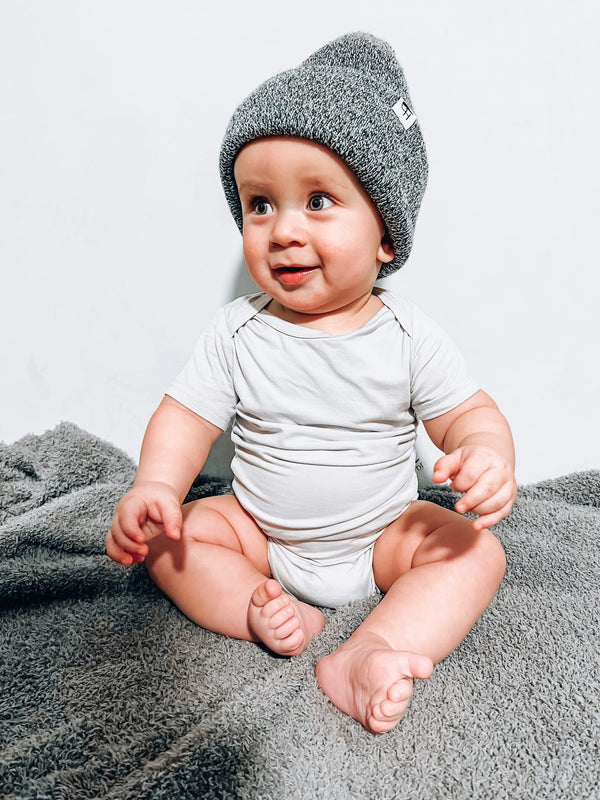 Short Sleeve Bamboo Bodysuit in Cloud – Brooklyn Rae