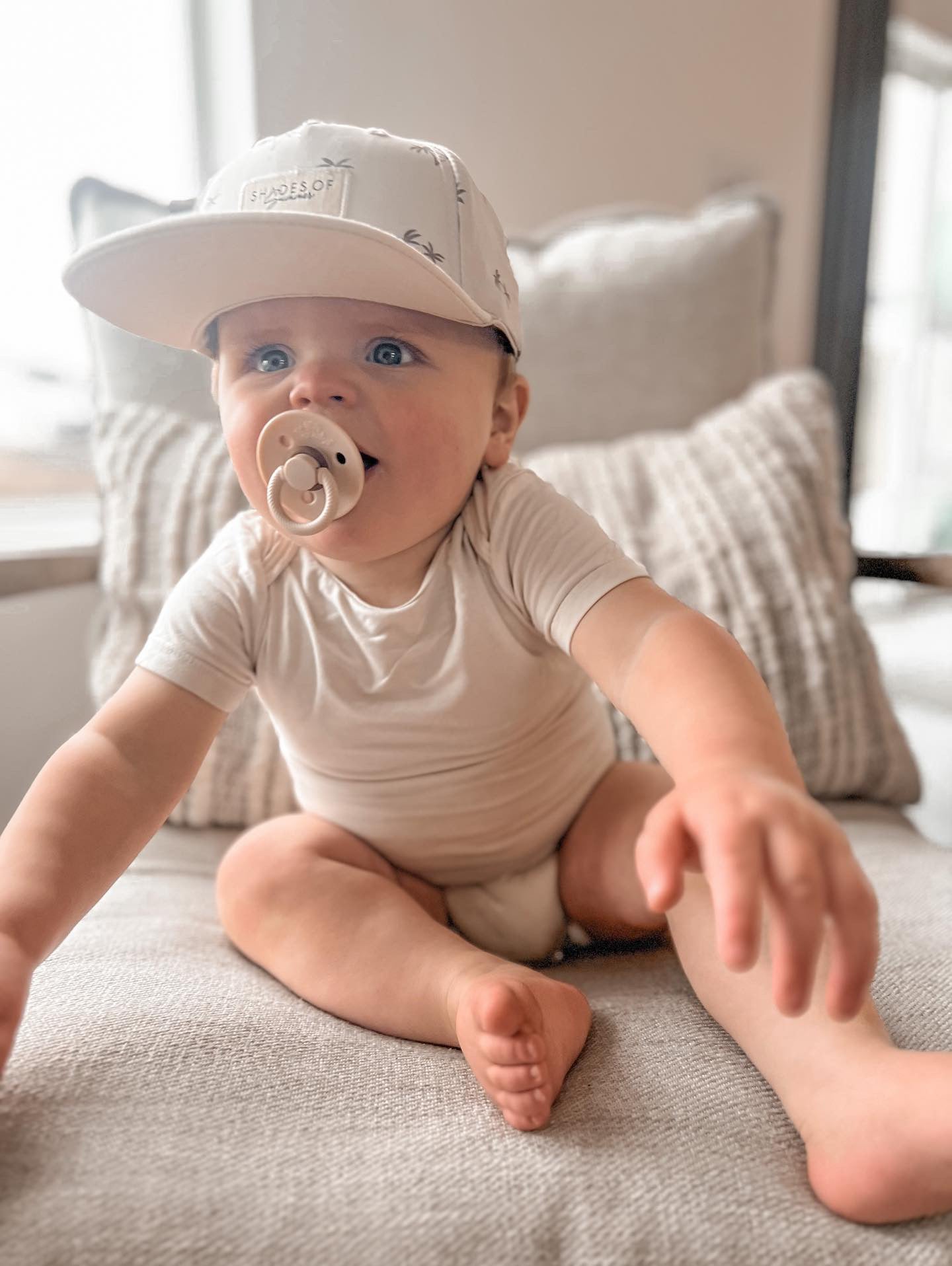 Short Sleeve Bamboo Bodysuit in Vanilla Cream