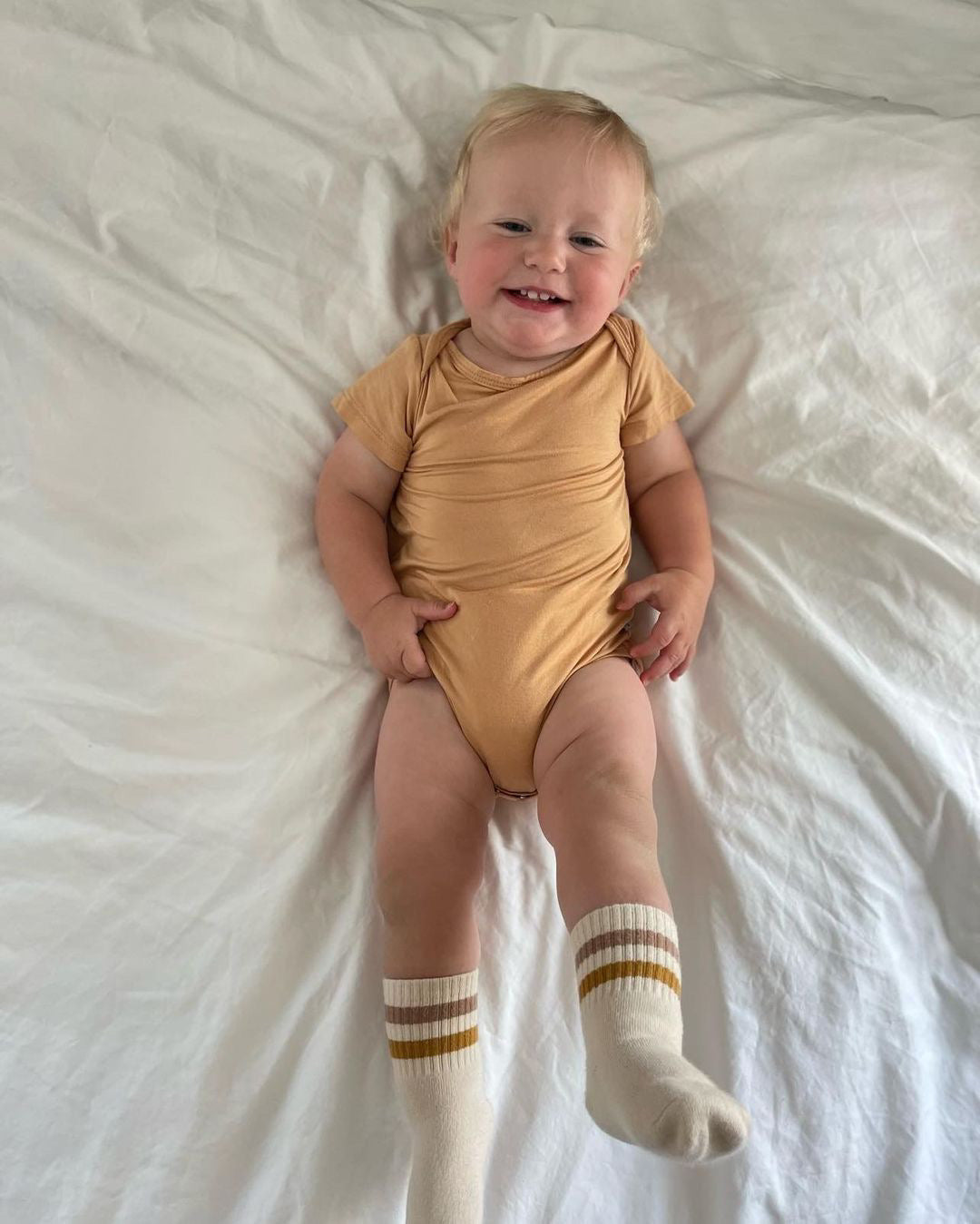 Short Sleeve Bamboo Bodysuit in Chai